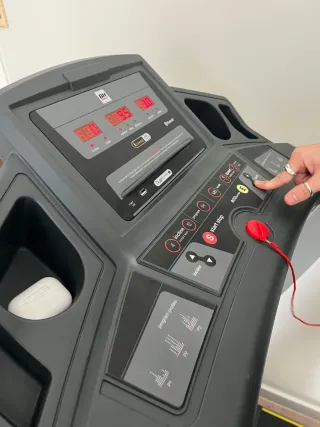 Cinta de correr BH Pioneer Jog Dual