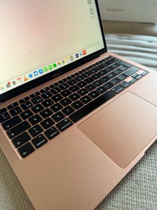 MacBook Air 13” 2020 Oro Rosa