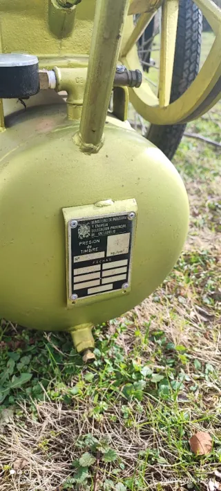 Compresor gasolina con ruedas