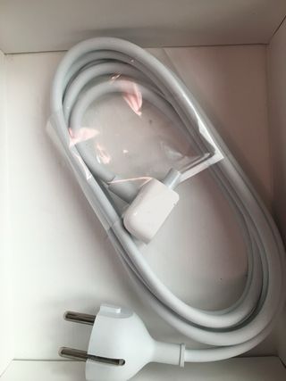 Cargador Apple 60W MagSafe Power Adapter