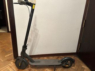 Patinete Eléctrico Xiaomi M365