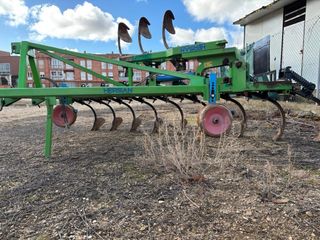 Arado vertederilla HERSAN 12 cuerpos