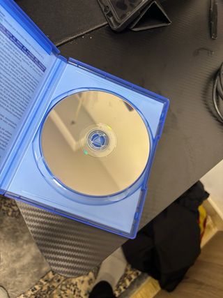 PS4 Slim Negra + 2 Mandos Azules + Juegos