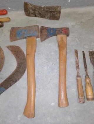 Lote de herramientas manuales