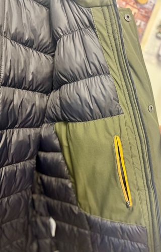 Abrigo acolchado verde