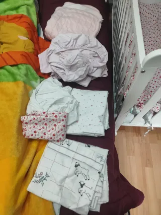 Cuna blanca con colchón 120x60