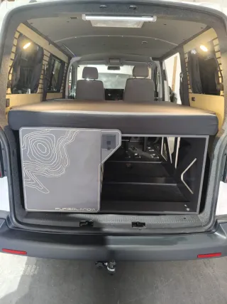 Volkswagen Transporter T5 Camper