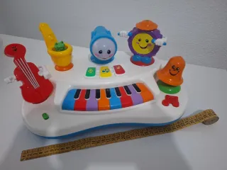 Piano musical infantil con animales