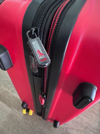 Maleta Cabina PUMA roja (Nueva)