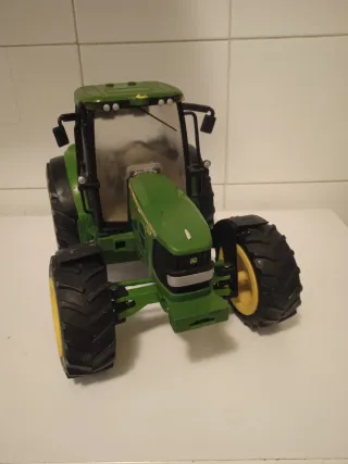 Tractor John Deere