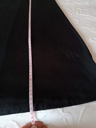 (XS 34) Vestido liso negro básico corte midi