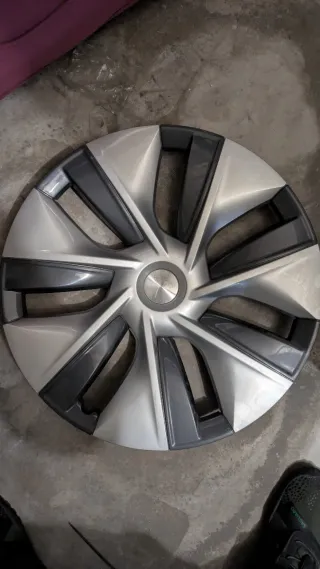 Tapacubos Tesla Model Y 19 Original