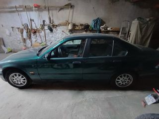 BMW Serie 3 E36 318is 1997