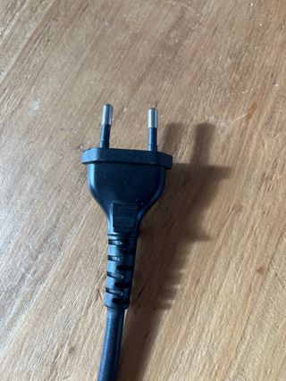 Plancha de pelo Rowenta casi nueva, multiusos.