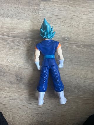 Figura Vegito Super Saiyan Azul 30cm