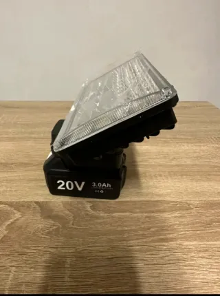 Projetor LED 20V 3.0Ah Makita