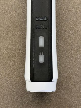 Cepillo Eléctrico Oral-B PRO 750