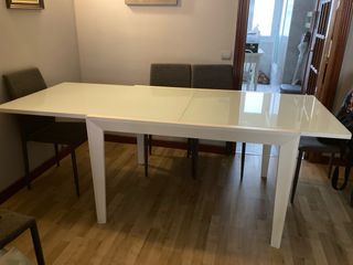 Mesa Comedor Cristal y Madera Blanca