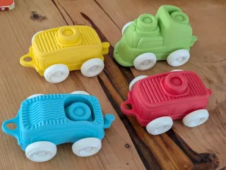 Trenino Clementoni 4 vagoni + 8 mattoncini