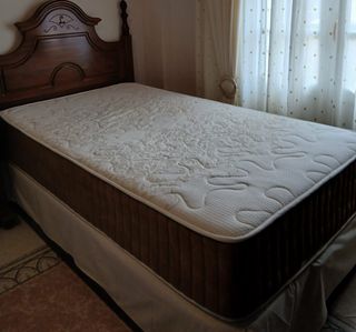 Colchon y canape como nuevos