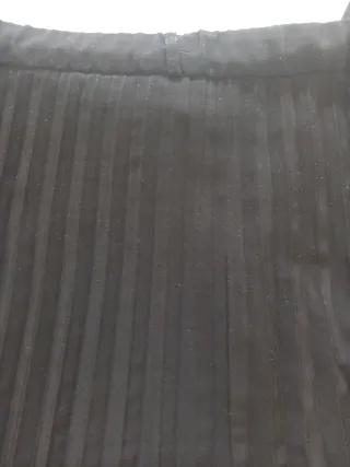 Falda midi plisada negra,cinturilla elástica