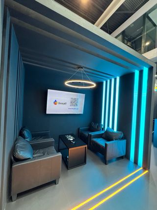 Butaca negra de piel sintética