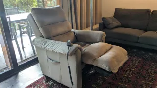 Sofá Eléctrico Reclinable Tela Beige