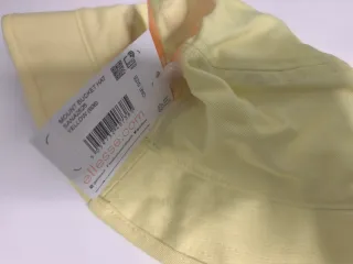 Gorro bucket amarillo ellesse