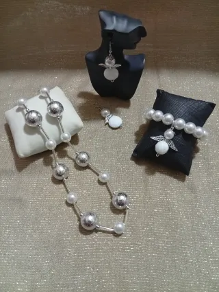 Parure Angelo Custode elegante e raffinata