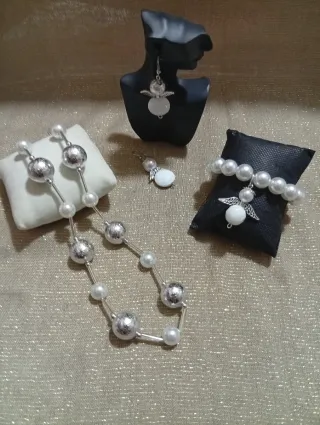 Parure Angelo Custode elegante e raffinata