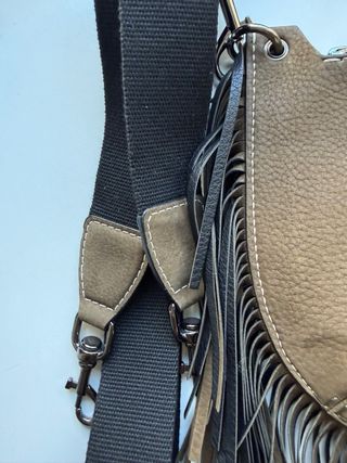 Bolso CH Carolina Herrera flecos