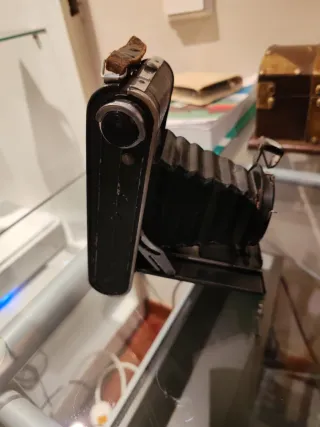 Cámara fotográfica antigua Nustyle