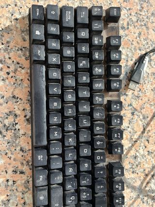 Teclado Trust Negro con Cable