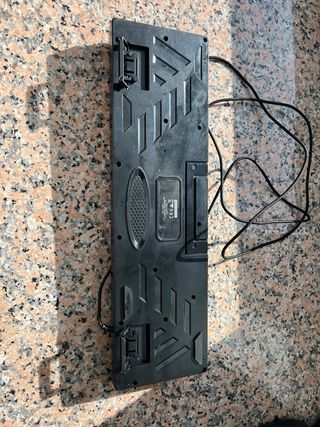 Teclado Trust Negro con Cable