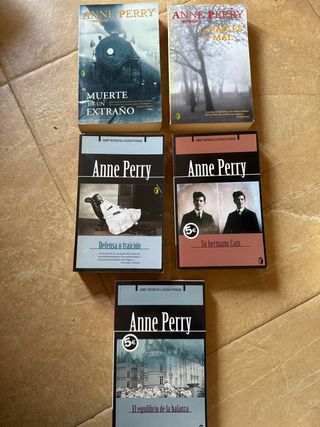 Muerte de un extrano (Spanish Edition)