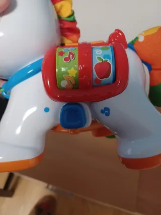 Caballo de juguete para tirar