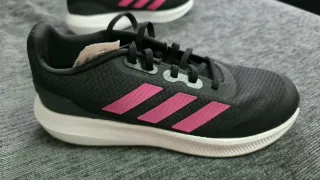 Zapatillas Adidas Running Mujer Negras y Rosas