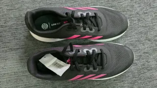 Zapatillas Adidas Running Mujer Negras y Rosas