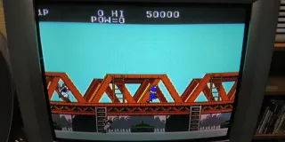 Rush'n Attack NES + Manual