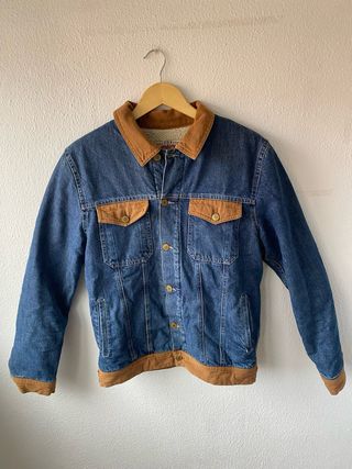 Chaqueta vaquera Zara azul y marrón