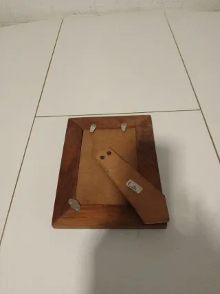 Marco de fotos decorativo piedra y metal