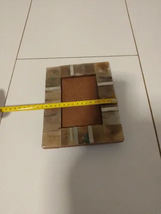 Marco de fotos decorativo piedra y metal