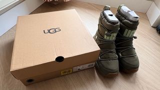 Stivali UGG Yoser Puffer Mid Donna Verde Oliva