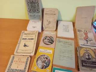 Lotto di 16 libri antichi