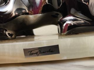 Figura Caballo del escultor Torres Guardia