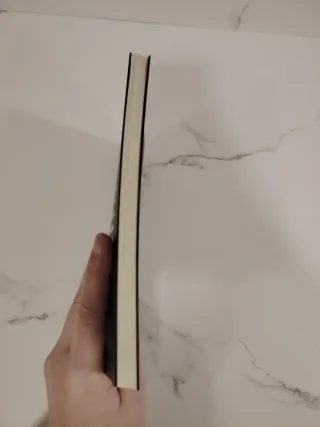 Tu nombre no es tu nombre: Historia de una iden...