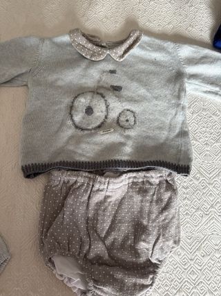 4 Conjuntos Niña 12/18 Meses
