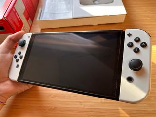 Nintendo Switch OLED Bianco