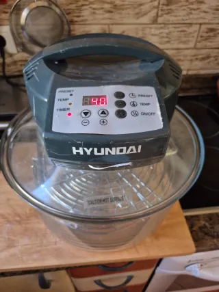 Horno de convección Hyundai