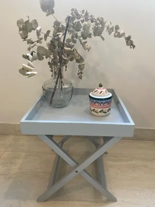 Mesa auxiliar plegable gris